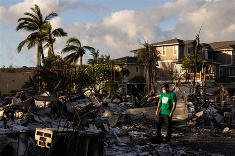 Risk company says Hawaii fires caused $3.2 billion in insured property losses. Follow live updates